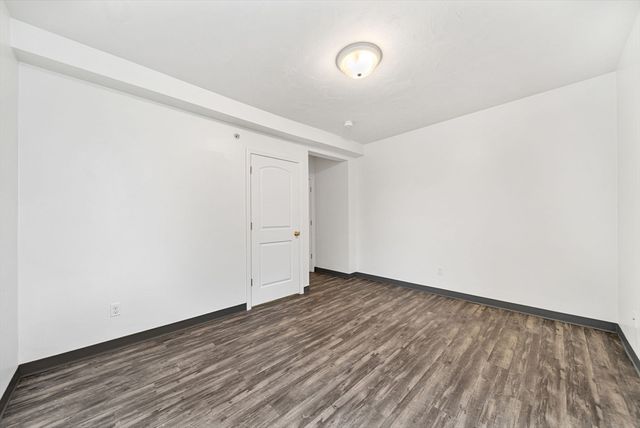 157 Beale Street 1, Quincy, MA 02170