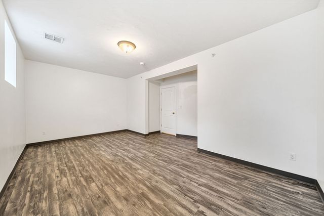 157 Beale Street 1, Quincy, MA 02170
