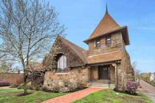 157 Beale Street 1, Quincy, MA 02170