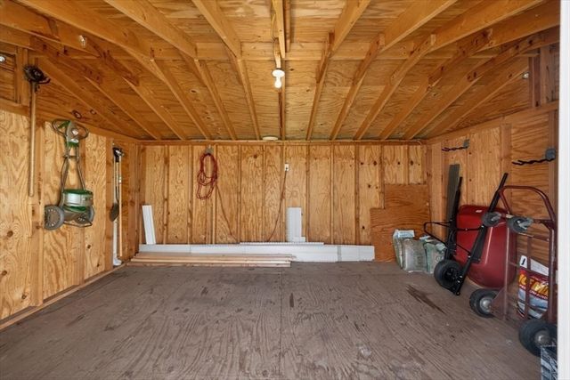 14 Granite St, Weymouth, MA 02188