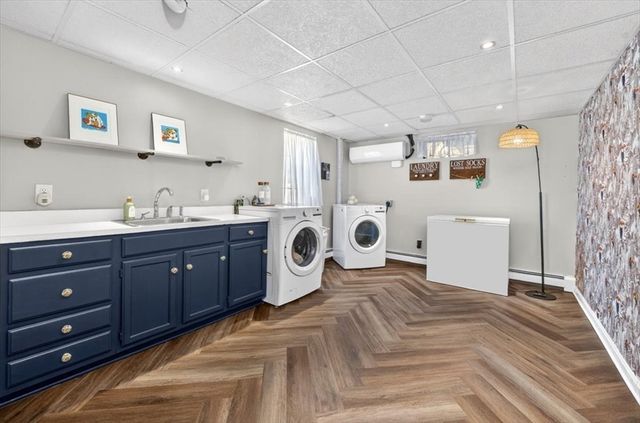 14 Granite St, Weymouth, MA 02188