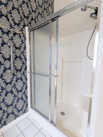 2604 Southern Hills Drive, Moore, OK 73160