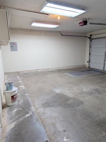 2604 Southern Hills Drive, Moore, OK 73160