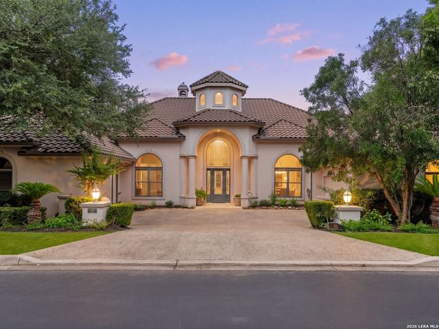 43 Champions Lane, San Antonio, TX 78257