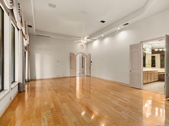 43 Champions Lane, San Antonio, TX 78257