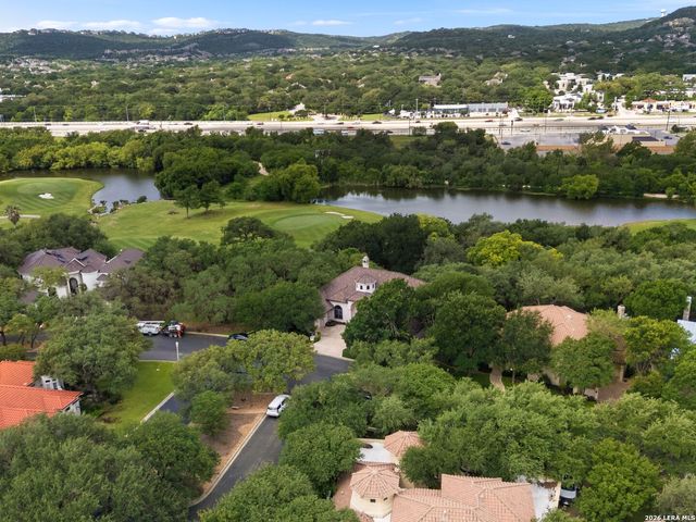 43 Champions Lane, San Antonio, TX 78257
