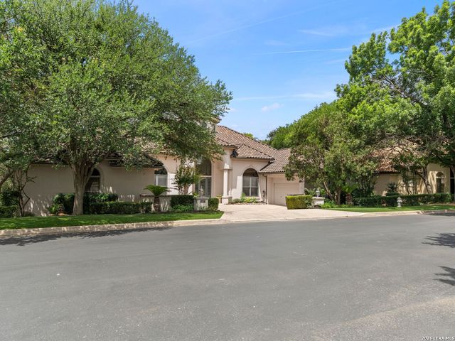 43 Champions Lane, San Antonio, TX 78257