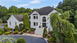 320 Sinclair Court, Morganville, NJ 07751