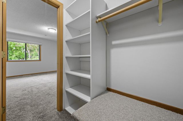 7553 Wedgewood Way N, Maple Grove, MN 55311