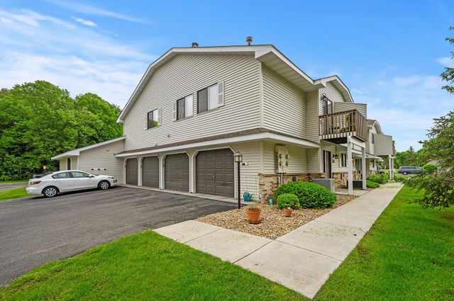 7553 Wedgewood Way N, Maple Grove, MN 55311
