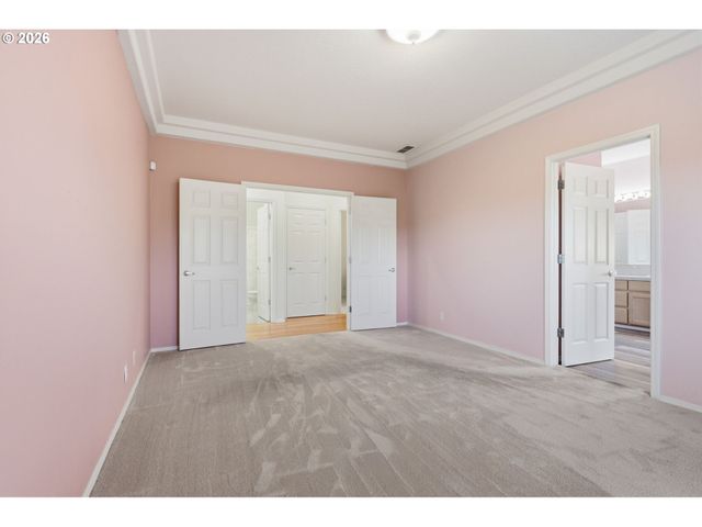 523 Ne LENOX St, Hillsboro, OR 97124