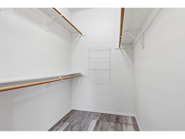 523 Ne LENOX St, Hillsboro, OR 97124