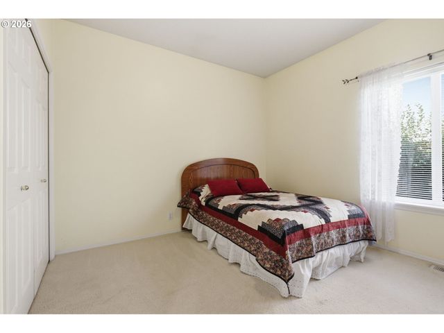 523 Ne LENOX St, Hillsboro, OR 97124