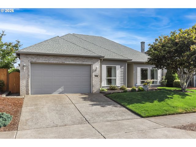 523 Ne LENOX St, Hillsboro, OR 97124