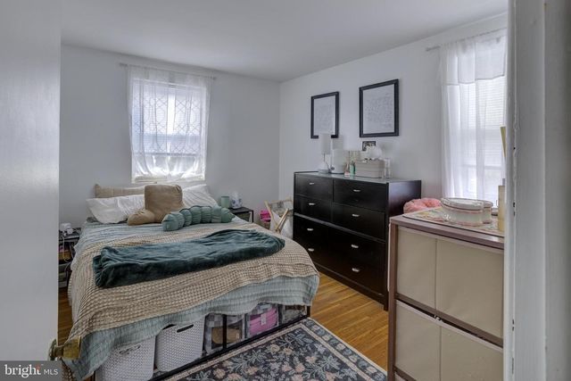 32 WINDSOR RD, Glenside, PA 19038