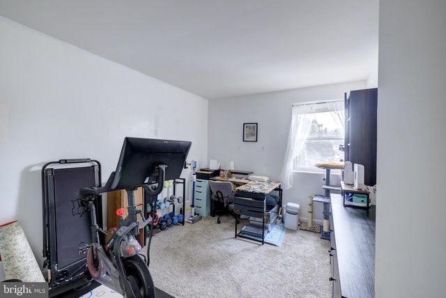 32 WINDSOR RD, Glenside, PA 19038