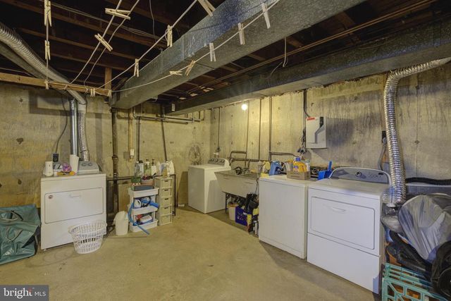 32 WINDSOR RD, Glenside, PA 19038