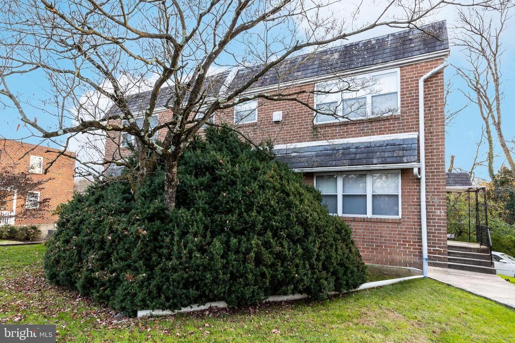 32 WINDSOR RD, Glenside, PA 19038