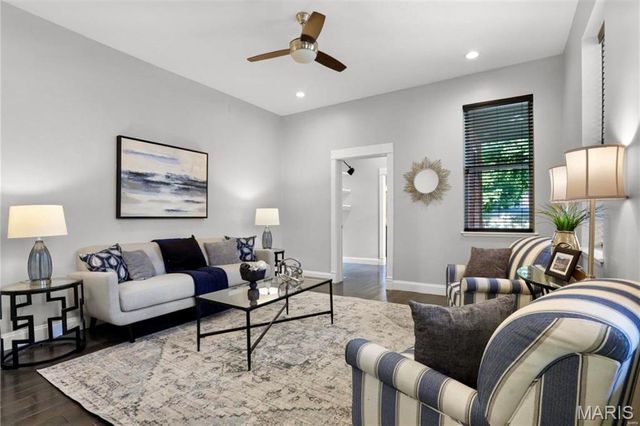 2248 Jules Street, St Louis, MO 63104