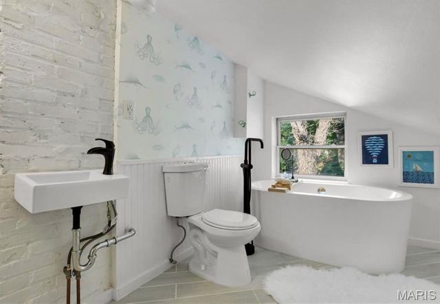 2248 Jules Street, St Louis, MO 63104