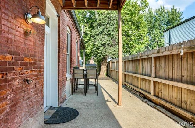 2248 Jules Street, St Louis, MO 63104