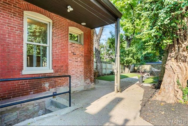 2248 Jules Street, St Louis, MO 63104