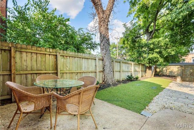 2248 Jules Street, St Louis, MO 63104