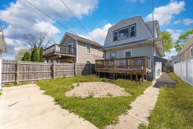 3636 N Osceola Avenue, Chicago, IL 60634