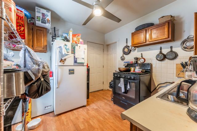 3636 N Osceola Avenue, Chicago, IL 60634