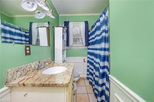4 Elliott Drive, Thomasville, NC 27360