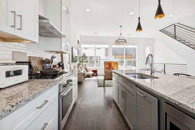 2319 Kirby Street 102, Dallas, TX 75204