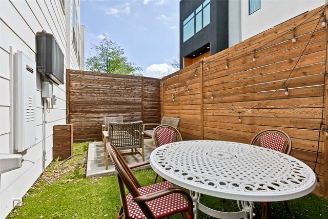 2319 Kirby Street 102, Dallas, TX 75204