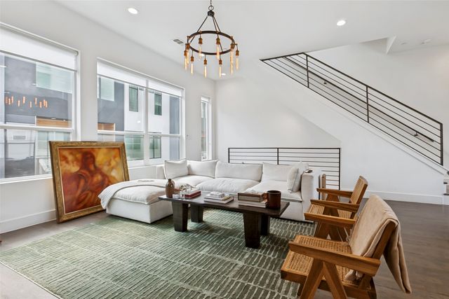 2319 Kirby Street 102, Dallas, TX 75204