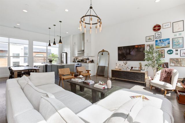 2319 Kirby Street 102, Dallas, TX 75204