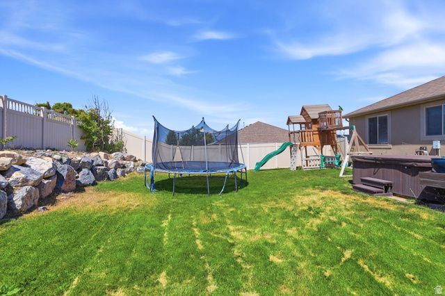 3347 S RED TAILED CRESCENT DR, Saratoga Springs, UT 84045
