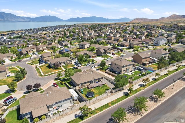 3347 S RED TAILED CRESCENT DR, Saratoga Springs, UT 84045