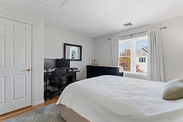 35 Collins Street 88, Danvers, MA 01923