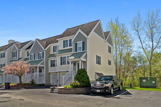 35 Collins Street 88, Danvers, MA 01923
