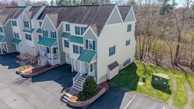 35 Collins Street 88, Danvers, MA 01923