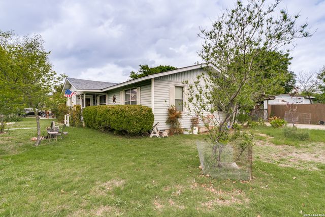 600 Leland, Kerrville, TX 78028