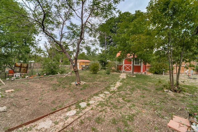 600 Leland, Kerrville, TX 78028