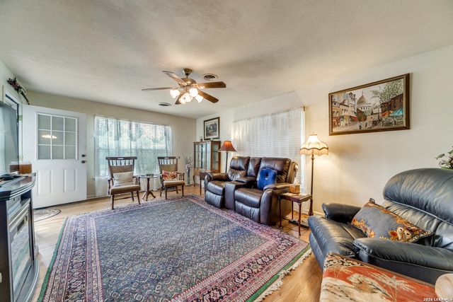 600 Leland, Kerrville, TX 78028