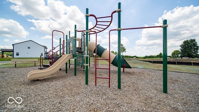 2600 Kingman Drive, Whitestown, IN 46075