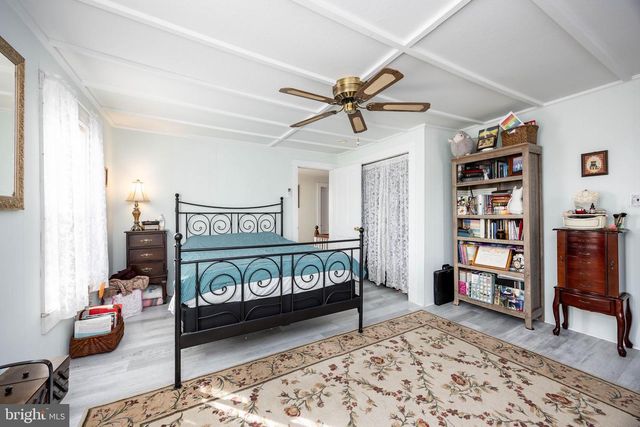 6073 W STEIN HWY, Seaford, DE 19973