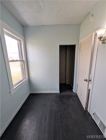 108 Goodyear Avenue, Buffalo, NY 14212