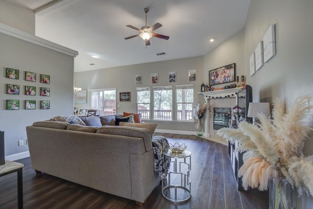 19665 Indian Creek Drive, Cottonwood, CA 96022