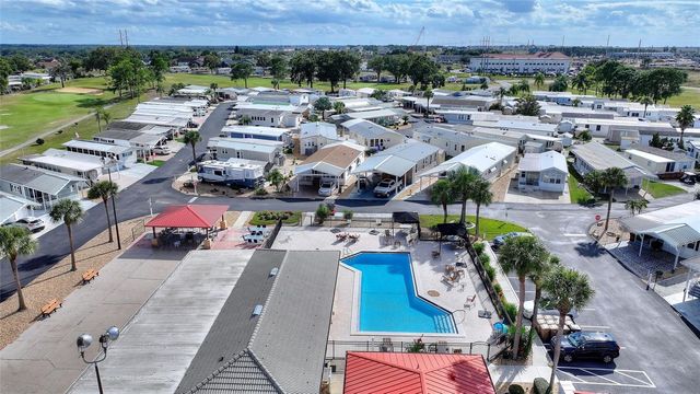 141 CHAMPIONSHIP DR, Davenport, FL 33837