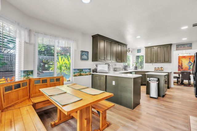 4004 Simi Valley Way, Antelope, CA 95843