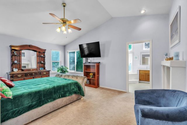 4004 Simi Valley Way, Antelope, CA 95843