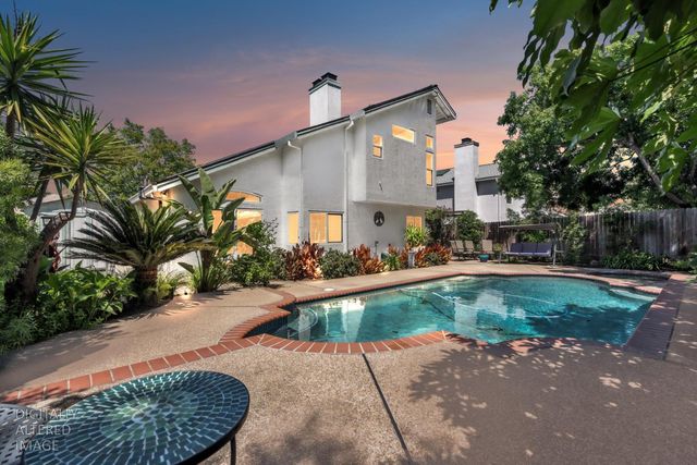 4004 Simi Valley Way, Antelope, CA 95843